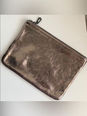 MARC JACOBS Pewter/Rose Gold Leather Pouch Neiman Marcus x Target x Marc Jacobs